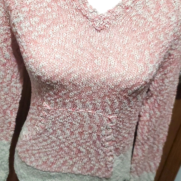 Roxy pink sweater - Picture 2 of 3